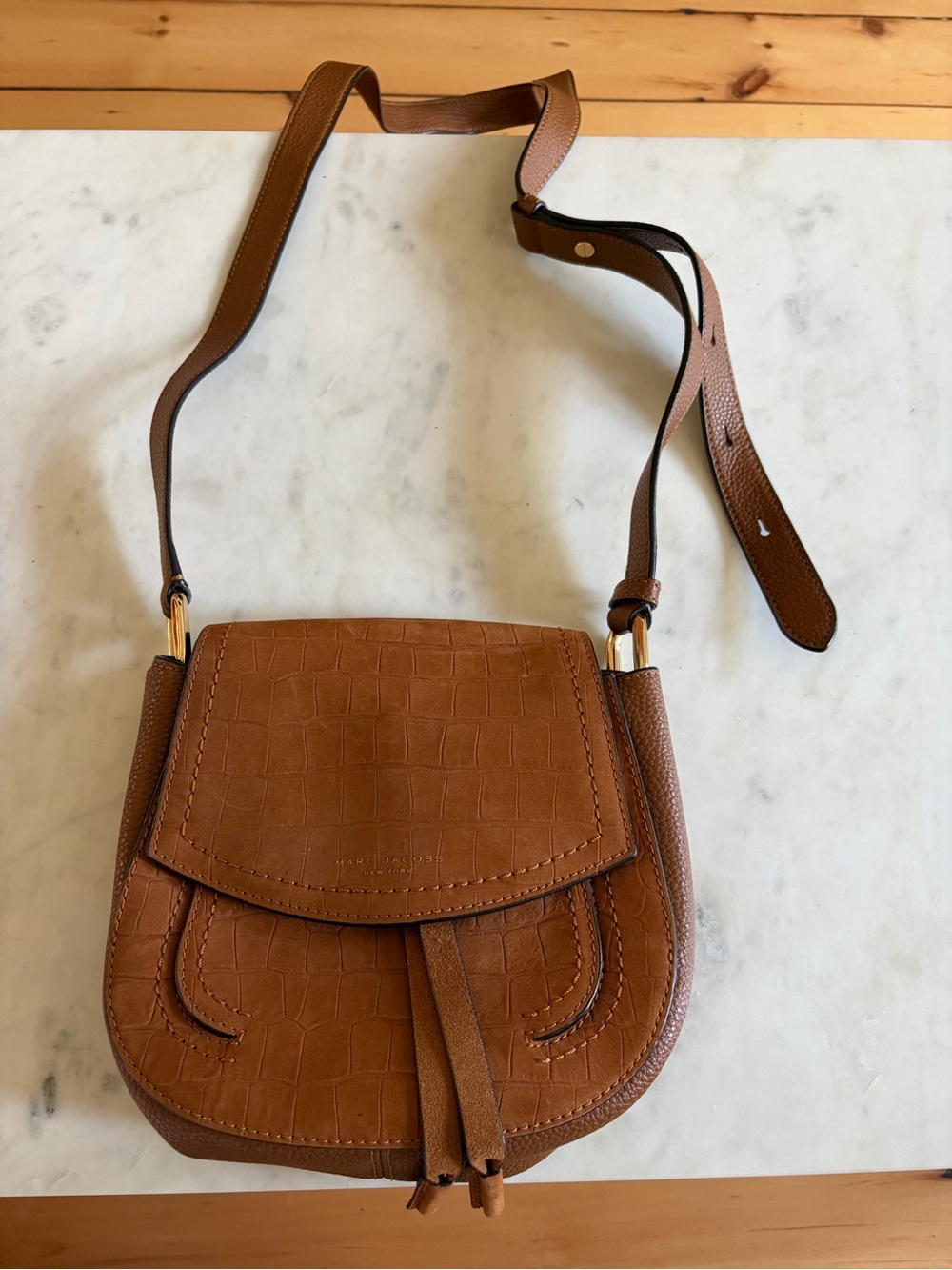 Marc Jacobs Brown Croc-Embossed Leather Crossbody Saddle Bag